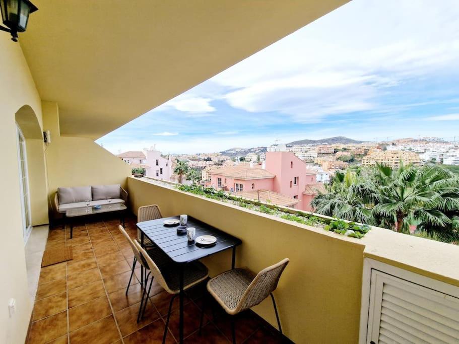 Royal Golf View: 2Br, Pools & Ac Apartment Sitio de Calahonda Exterior foto
