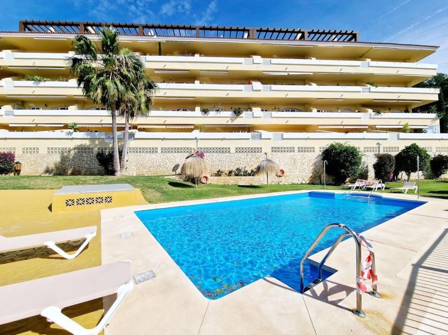 Royal Golf View: 2Br, Pools & Ac Apartment Sitio de Calahonda Exterior foto