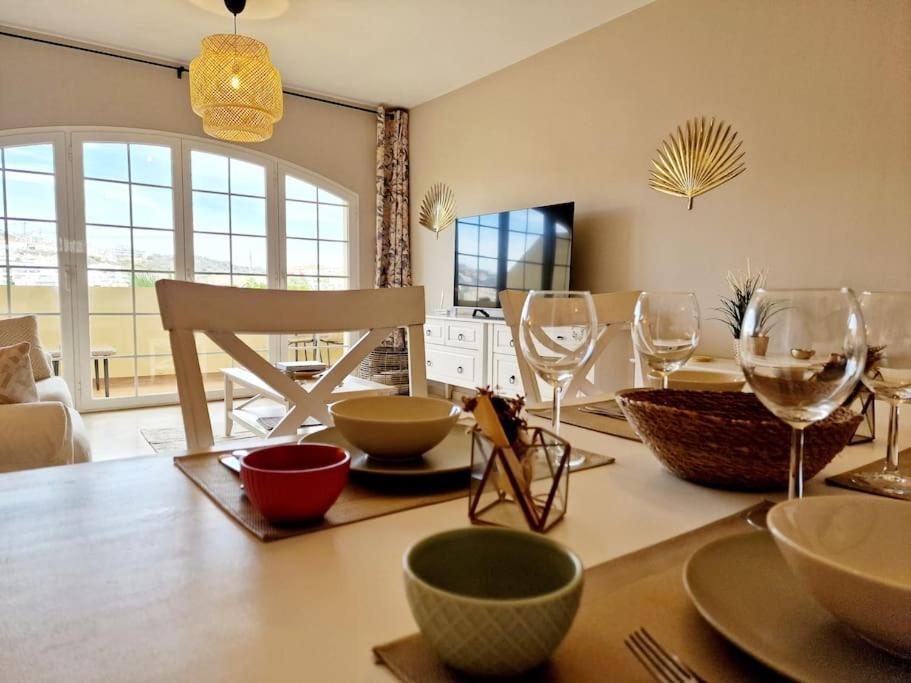 Royal Golf View: 2Br, Pools & Ac Apartment Sitio de Calahonda Exterior foto