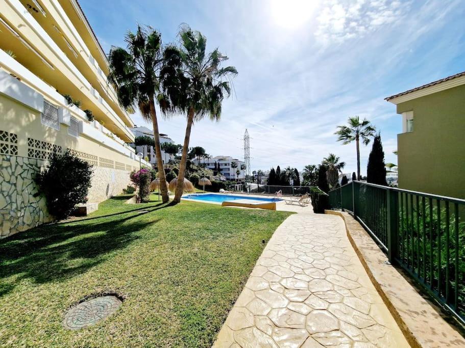 Royal Golf View: 2Br, Pools & Ac Apartment Sitio de Calahonda Exterior foto